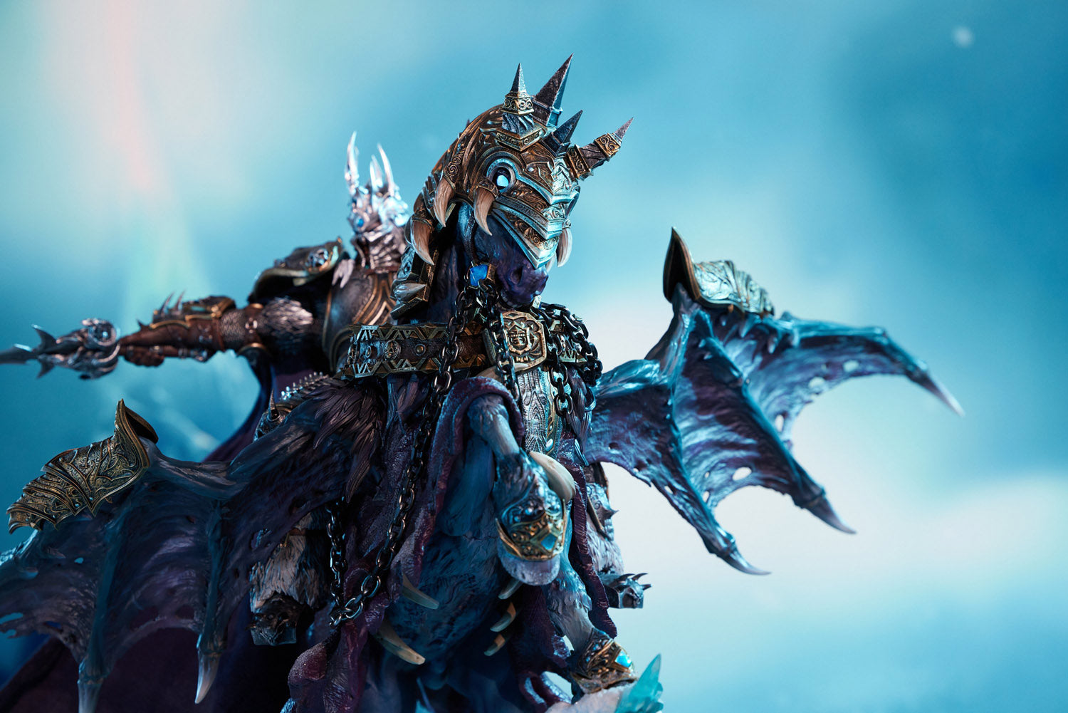 World of Warcraft - The Lich King & Invincible Statue - Spec