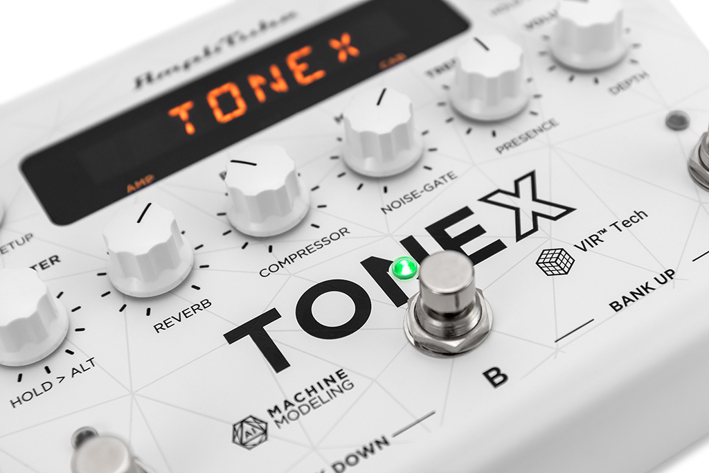 Ik multimedia TONEX PEDAL WHITE LIMITED ED Guitar amp modeling