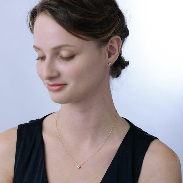 BRIGHTEST STAR DIAMOND PIERCED EARRINGS(S)(2ZP1440)K18 ピアス