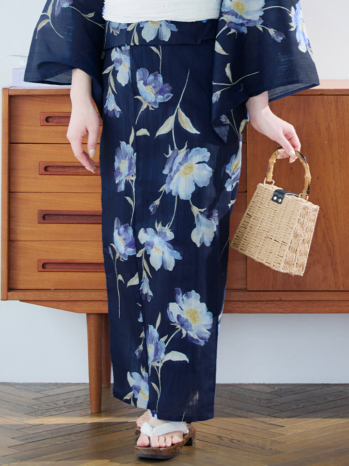 即日発送】ネイビー＆ブルー牡丹浴衣【浴衣3点セット 浴衣/帯/下駄