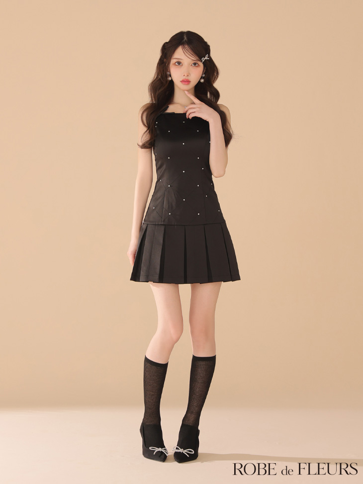 XSサイズあり【ROBE de FLEURS/ローブドフルール】サテン/ ビジュー