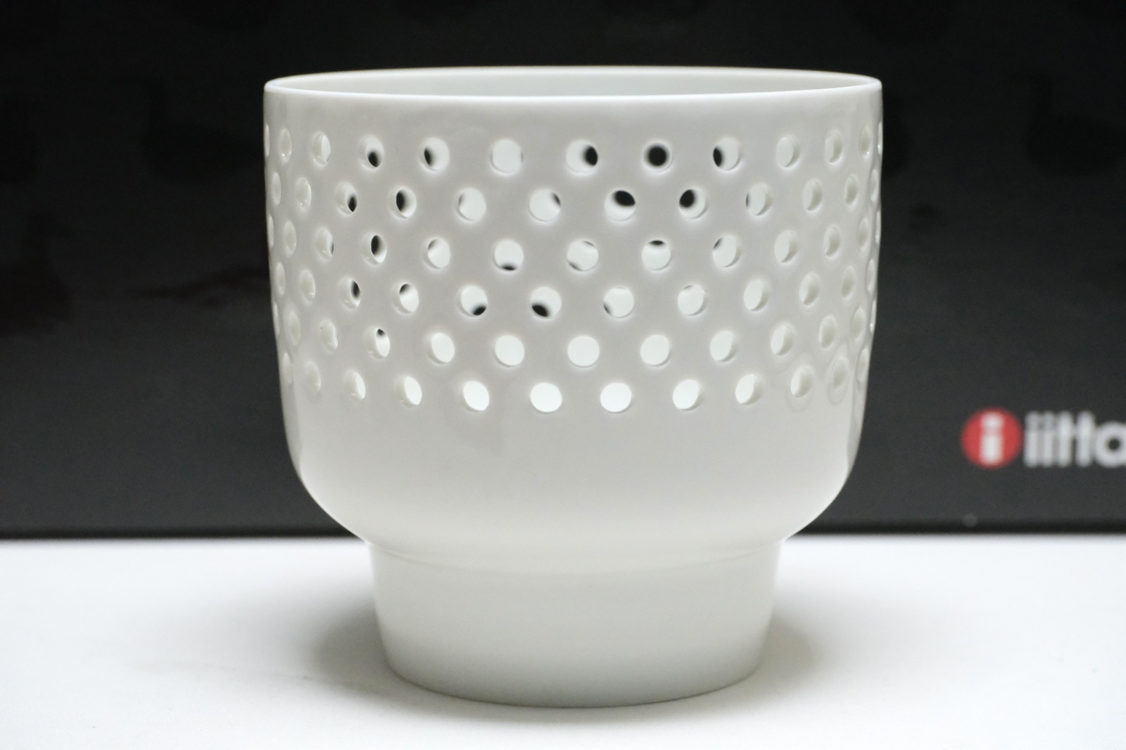 ARABIA/アラビア/キャンドルホルダー/ホワイト/パンチング