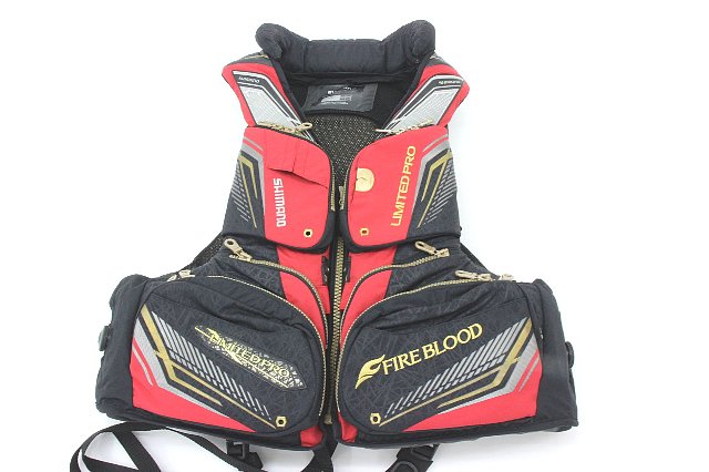 シマノ ネクサス フローティングベストリミテッドプロ VF-111Q