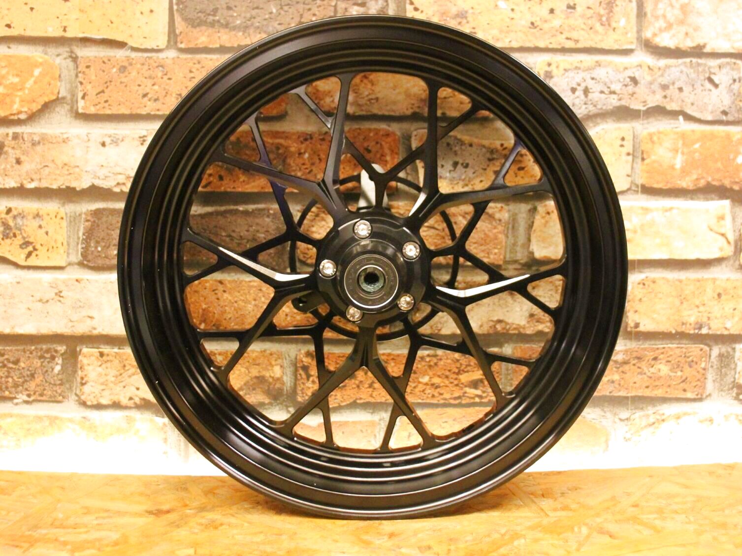 MOS鍛造ホイール GR-15 前後セット ブラック [シグナスグリファス・3型