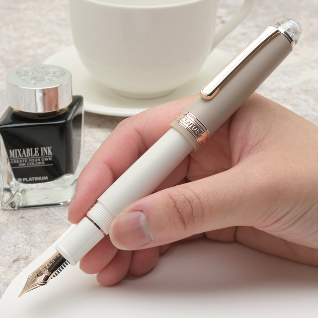PLATINUM プラチナ万年筆 限定品 万年筆 ＃3776 センチュリー シェイプ