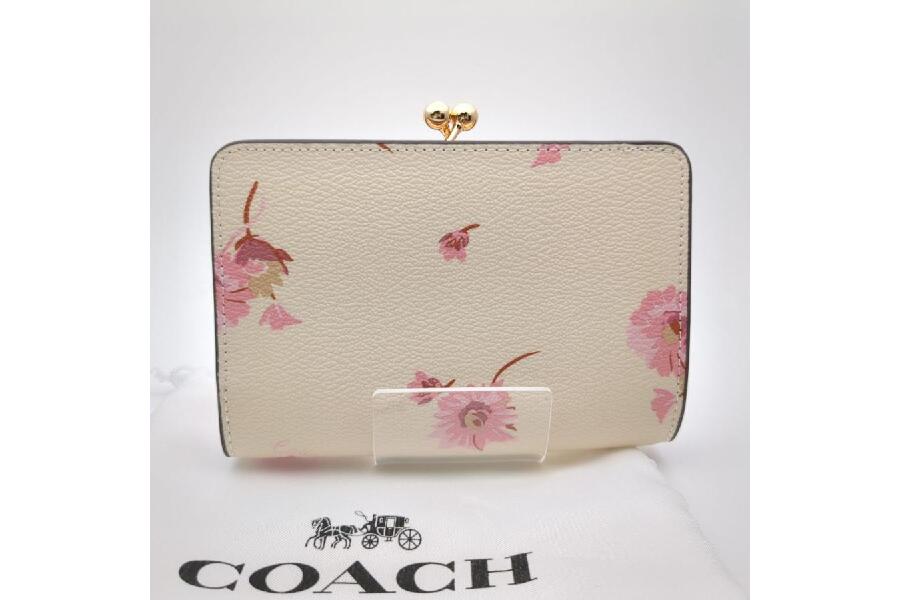 未使用同等】COACH コーチ キスロック ミディアムウォレット がま口