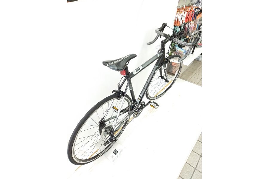 キャノンデールの入門ロード！Cannondale CAAD8 SORA の紹介です