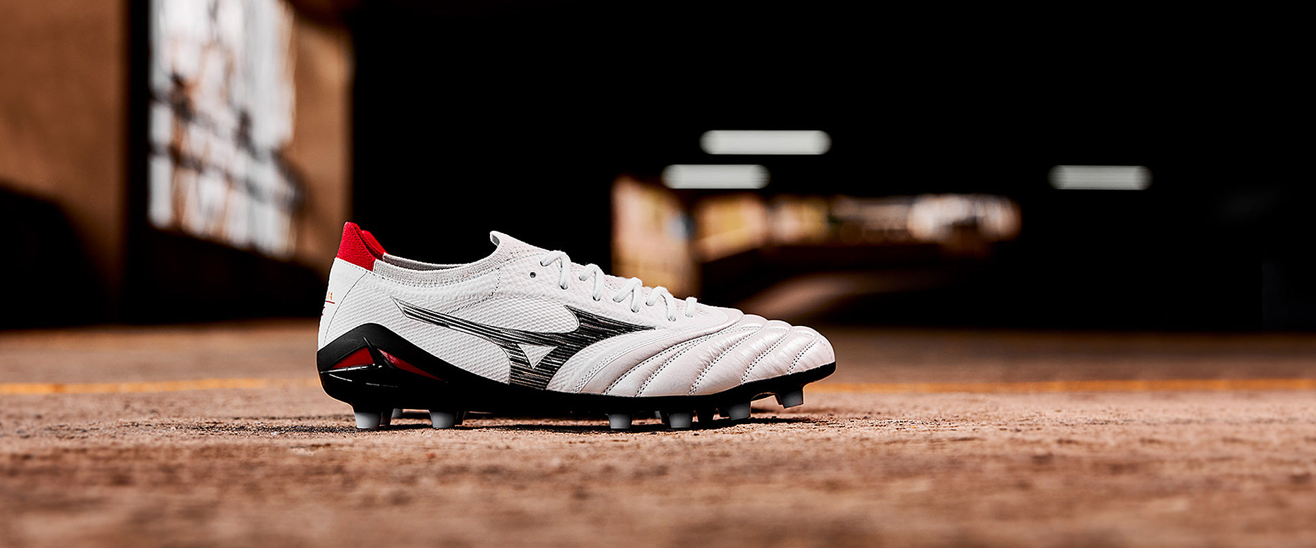 Mizuno Morelia Neo IV Beta Made In Japan FG - White/Black/Red