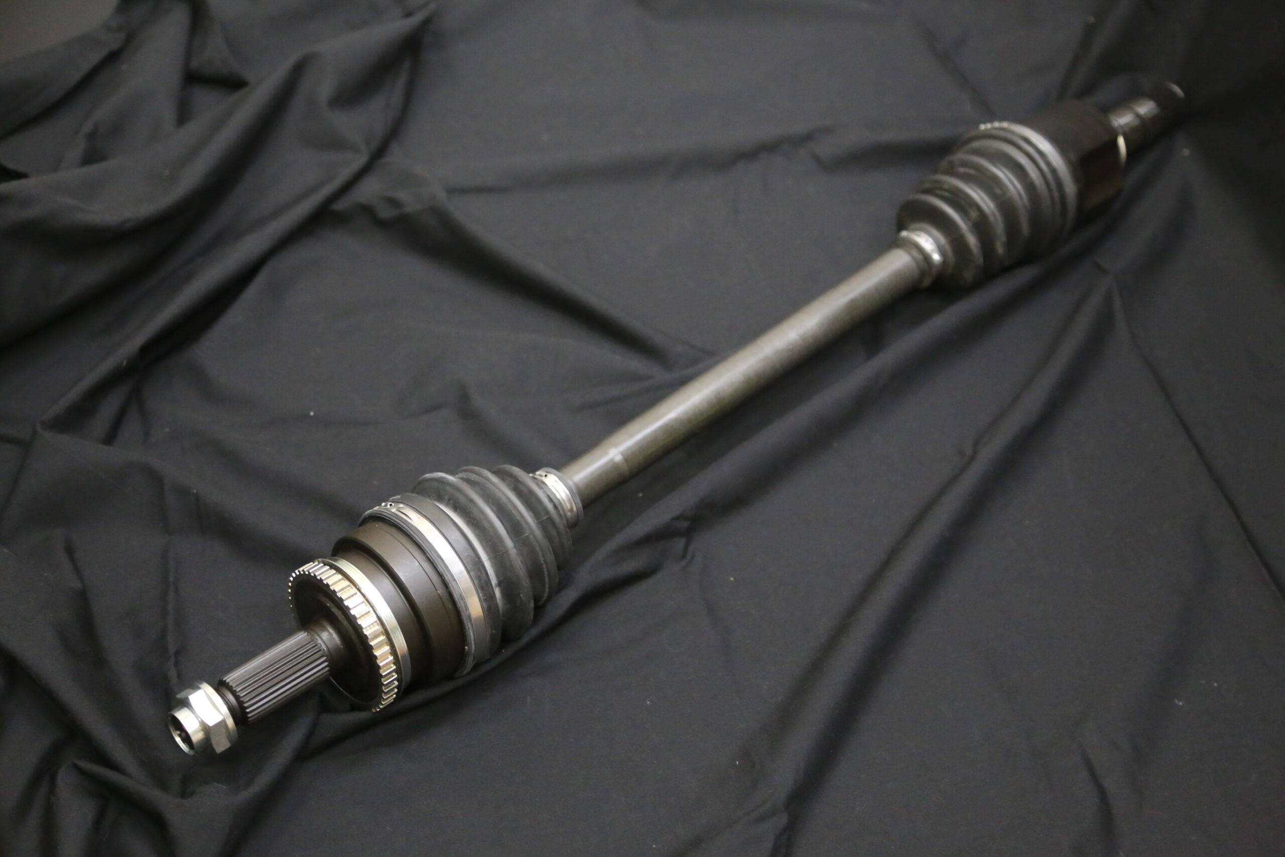 NKN フロントドライブシャフト [GDB後期] - Pleasure Racing Service