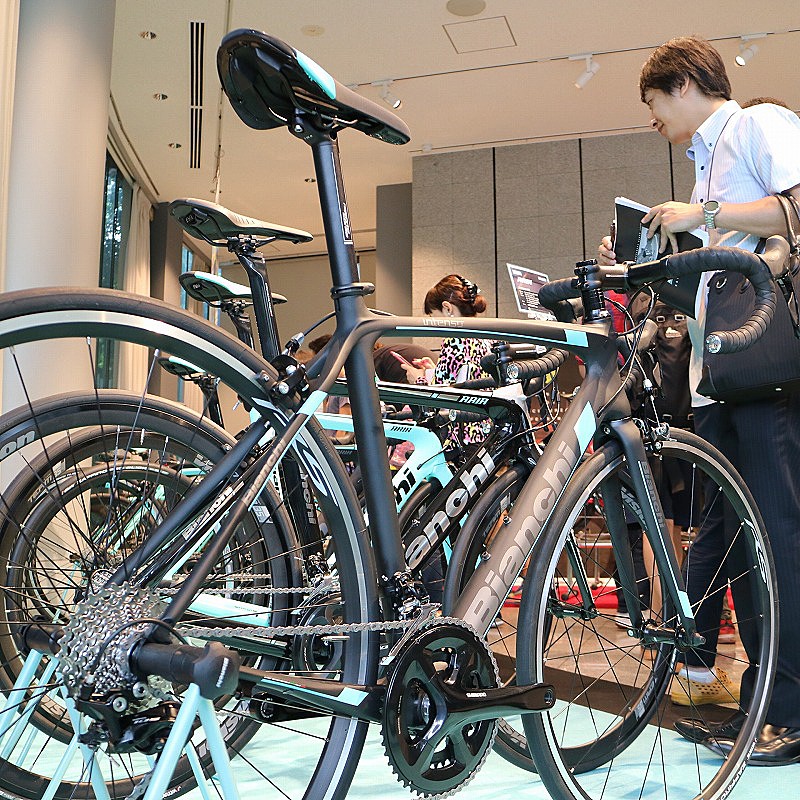 Bianchi(ビアンキ) 2020年モデル INTENSO （インテンソ）105 [ロード