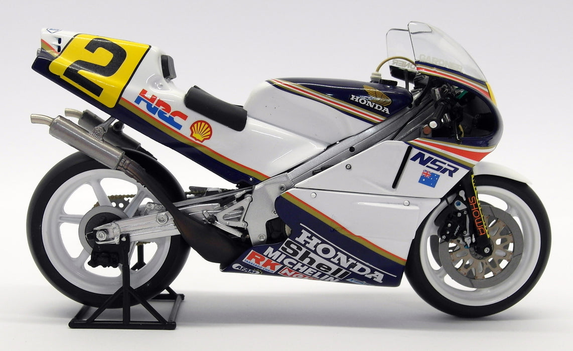 Minichamps 1/12 Scale - 122 870002 Honda NSR 500 Wayne Gardner GP