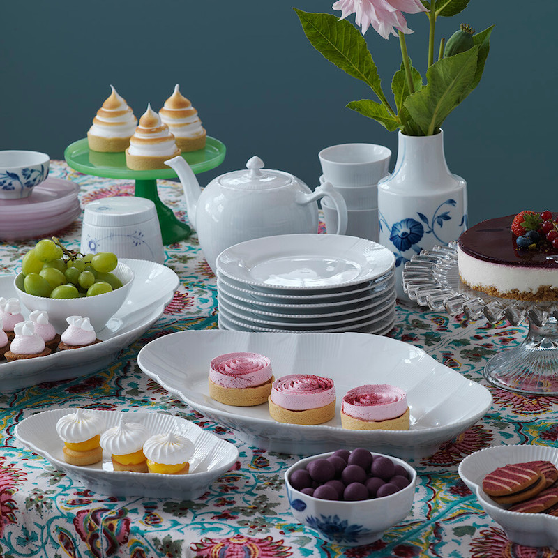 ホワイトエレメンツ プレート 19cm|ロイヤル コペンハーゲン 公式