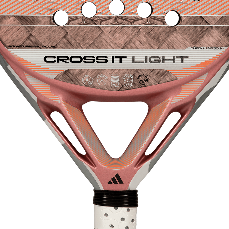 Adidas Cross It Light 2026- Martita Ortega