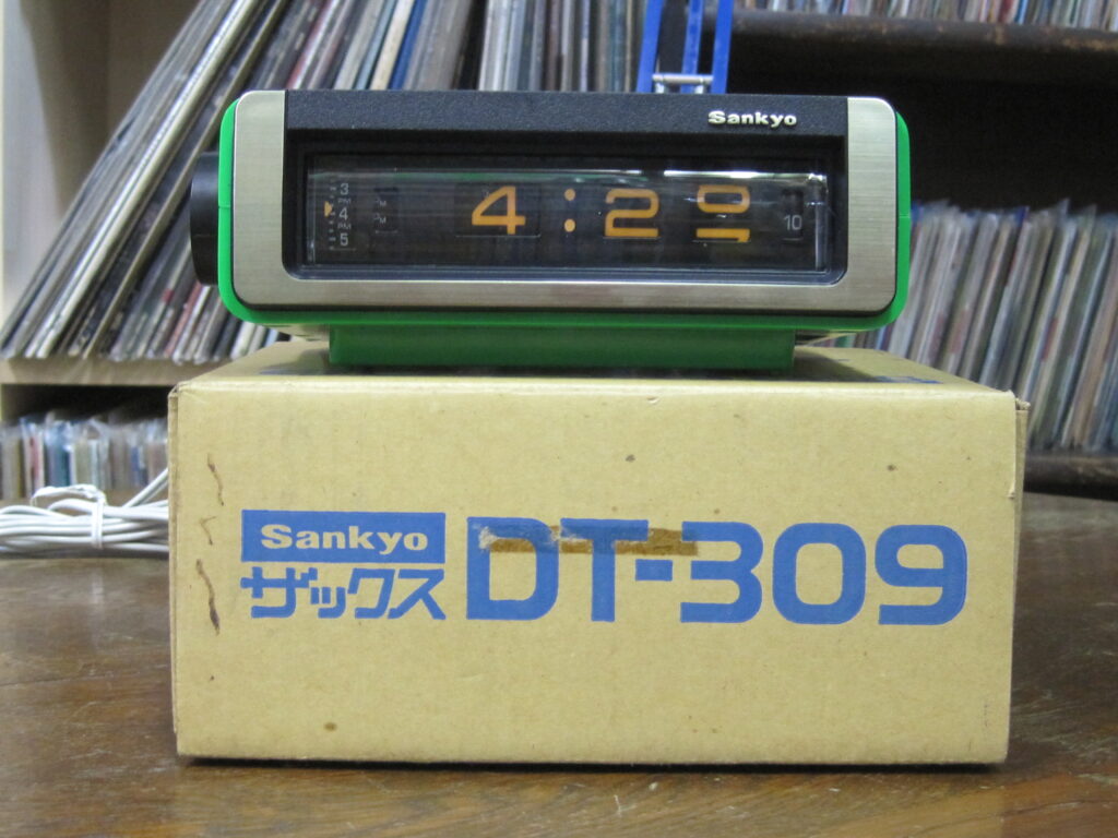 商品NO、K-335 Sankyo ザックス パタパタ時計 SOLDOUT | 骨董