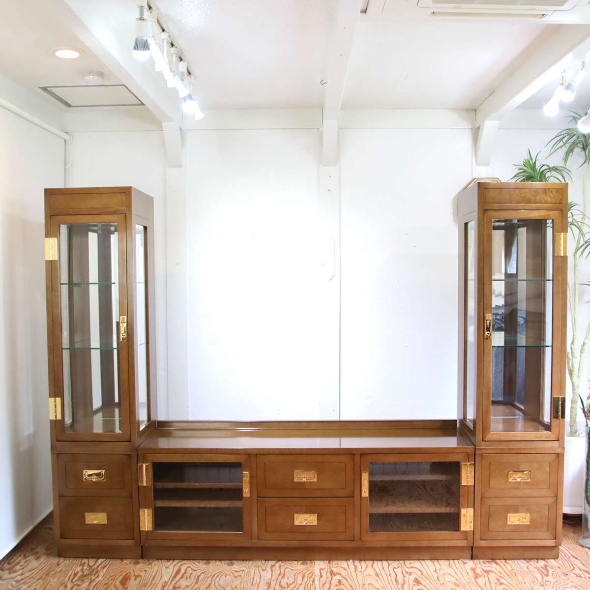 カリモク / karimoku ドマーニ / domani モーガントン / Morganton