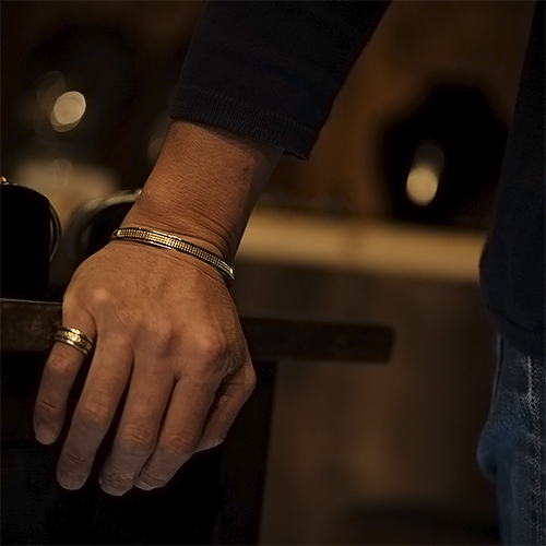 RIVER MAIL企画】ナバホ族 Bruce Morgan 1/4