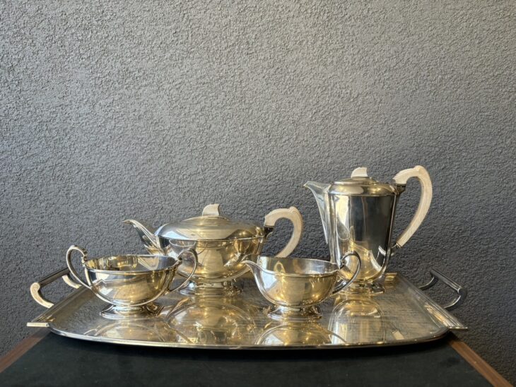 英国アンティークシルバー ティーセット 買取価格相場｜骨董品買取 緑和堂