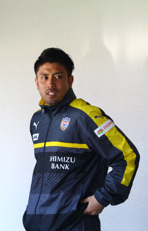 選手着用モデル「2016PUMA 公式試合用ウェア」発売のお知らせ | 清水