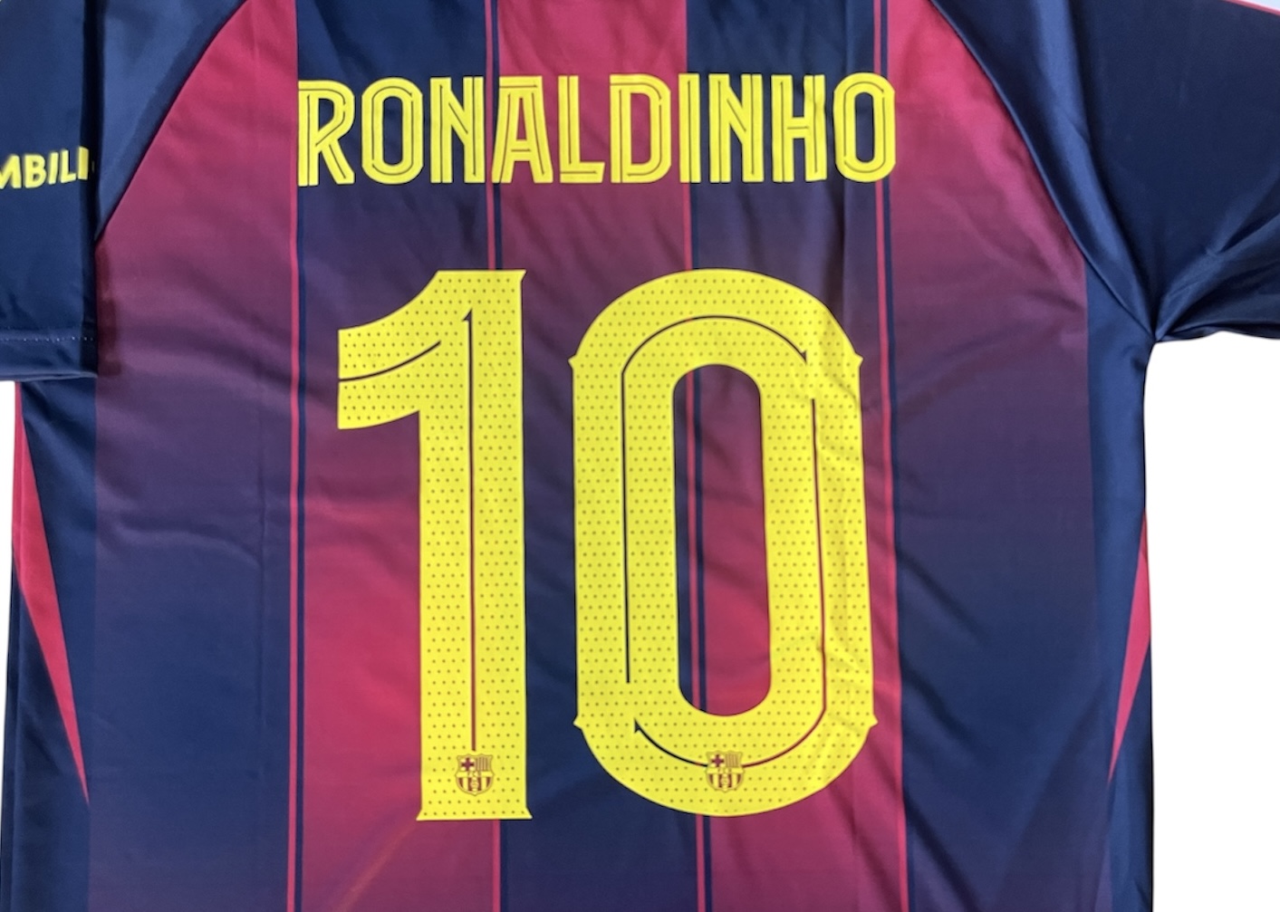ロナウジーニョ＃10 バルセロナ ホーム 25/26 レプリカユニフォーム
