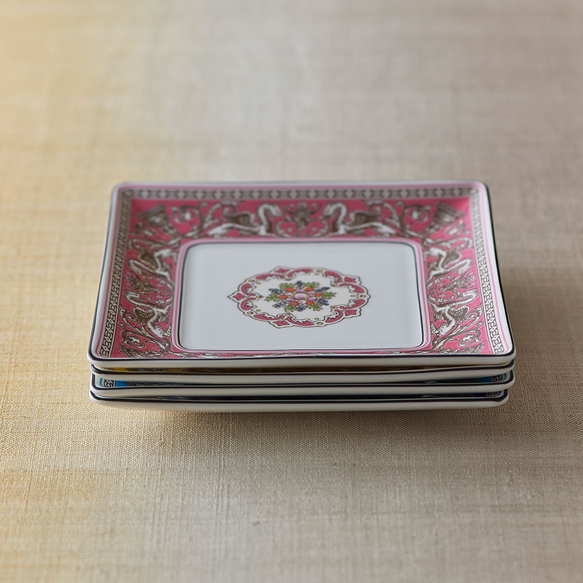 フロレンティーン フューシャ スクエアトレイ|WEDGWOOD公式オンライン