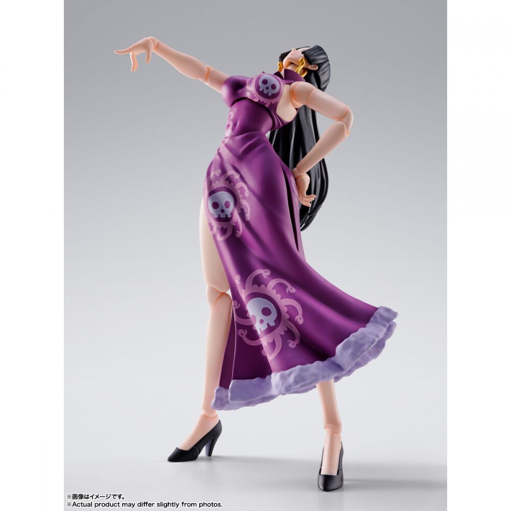 予約受付商品】S.H.Figuarts ボア・ハンコック -マリンフォード頂上