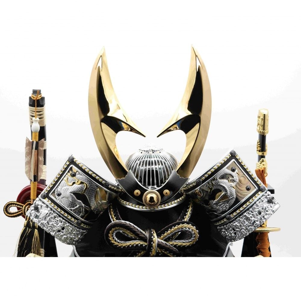 五月人形】兜飾り ケース飾り「彫金龍立体鍬形一本太刀」 (538105