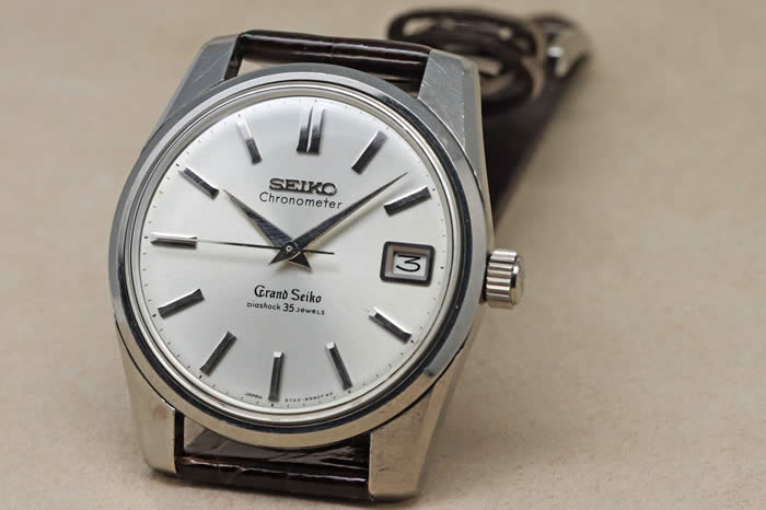 グランドセイコー 57GS セルフデーター 5722-9990 5722B セイコー買取