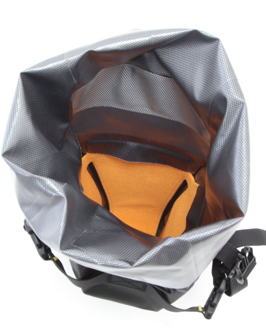 サドルバッグ 9L 【EXPEDITION SADDLE PACK/ コンパクト】｜APIDURA