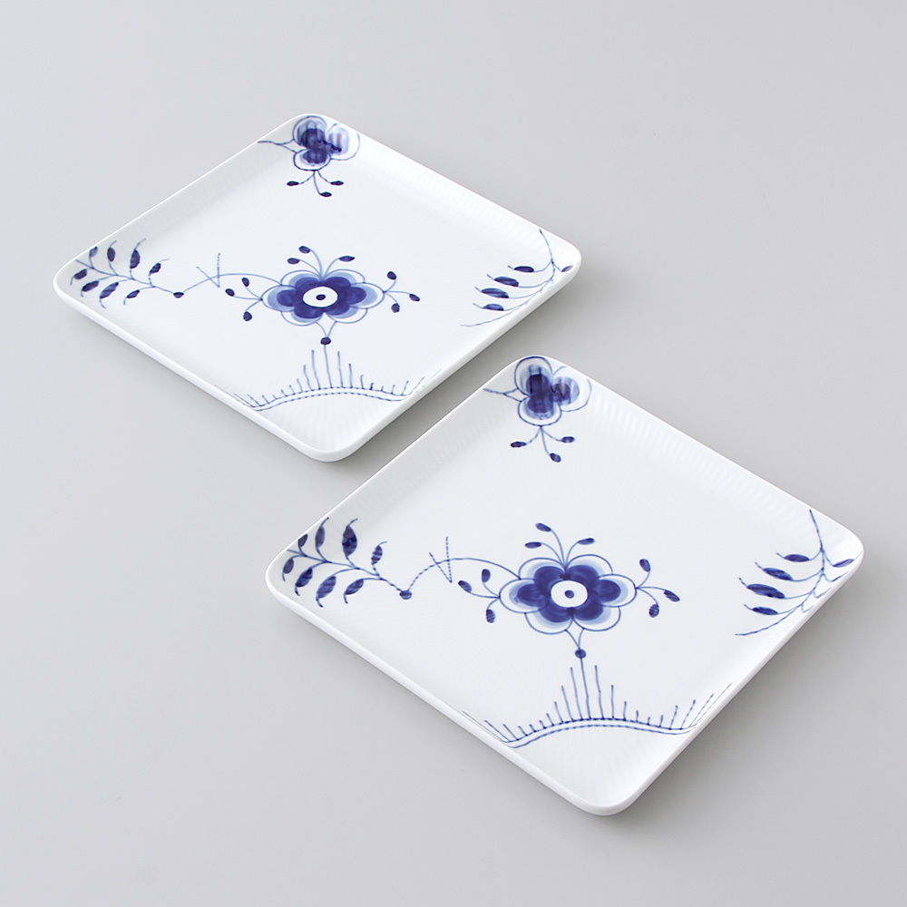 ブルーフルーテッドメガ スクエアディッシュペア | 商品詳細 | 高島屋