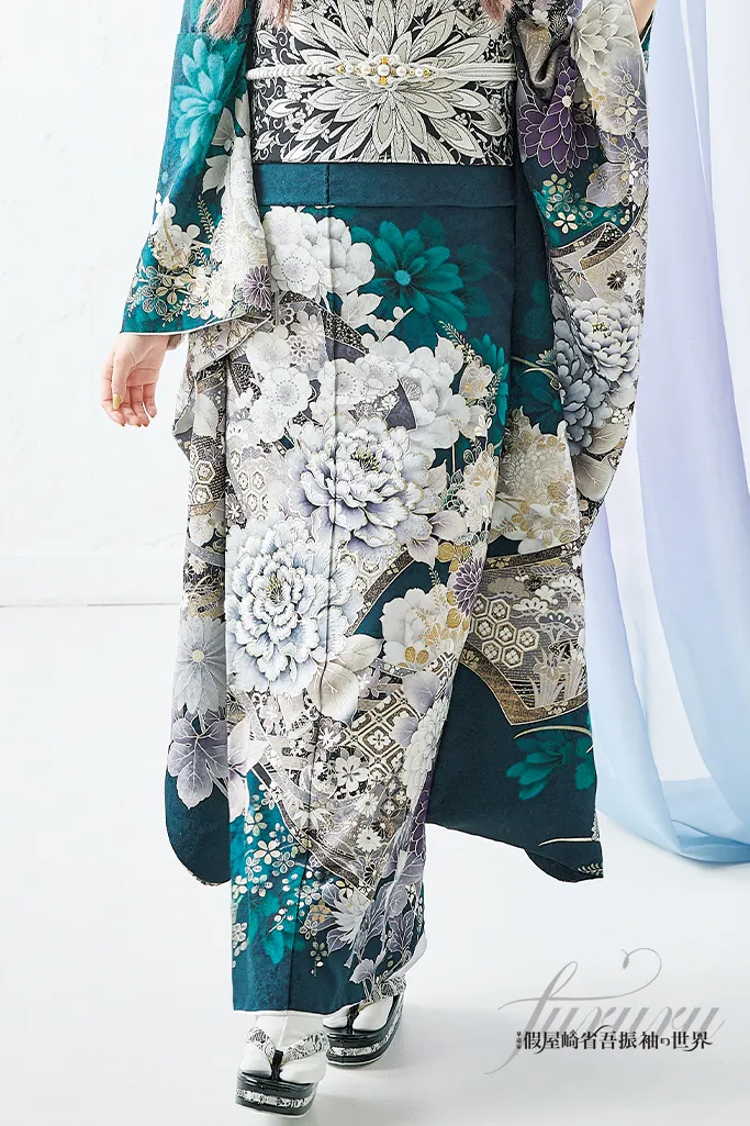 假屋崎省吾ブランド振袖 正統派古典 ターコイズブルー 人とかぶらない