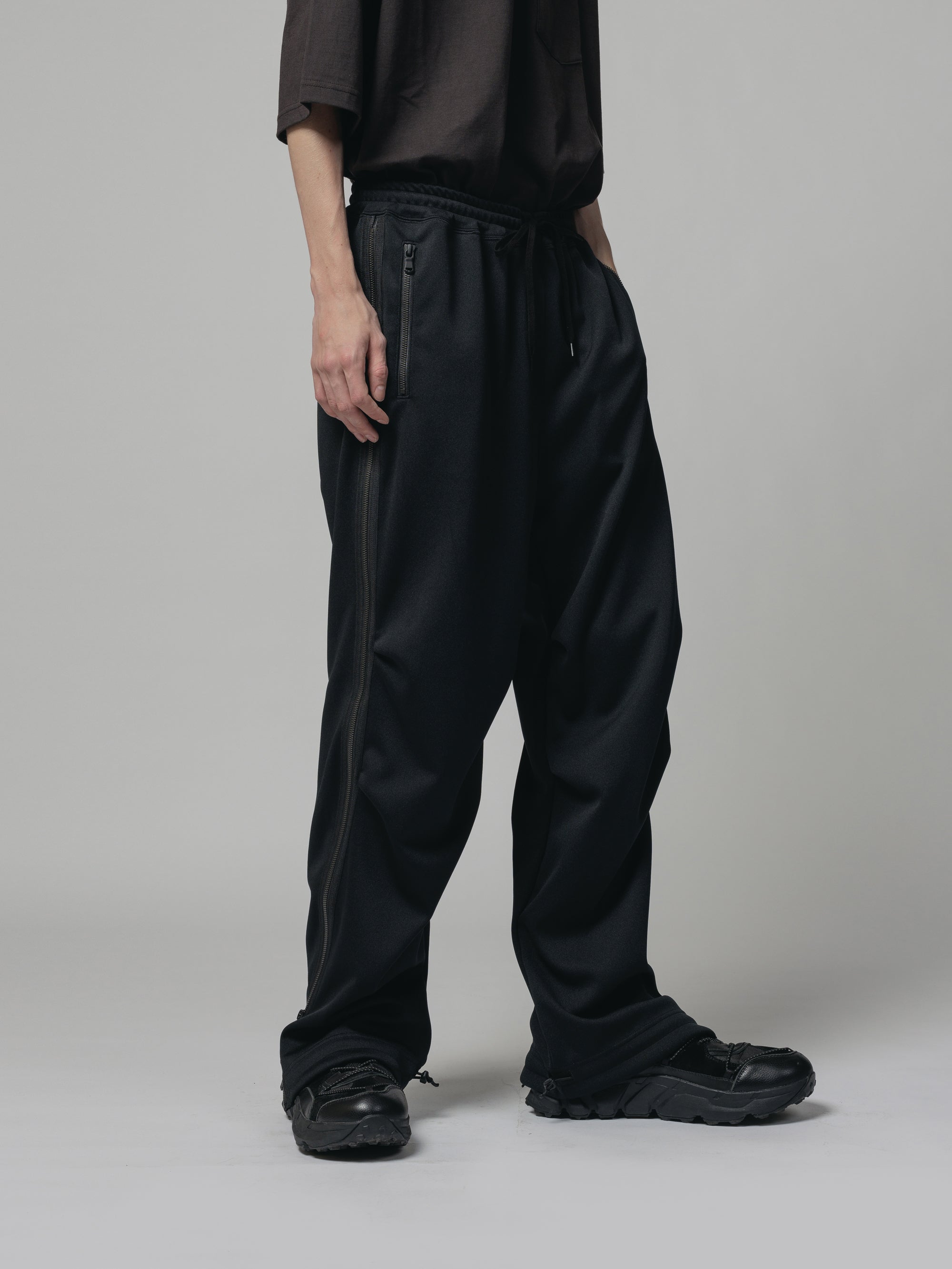 9.22TVA44952.jpg?v=1755595291&