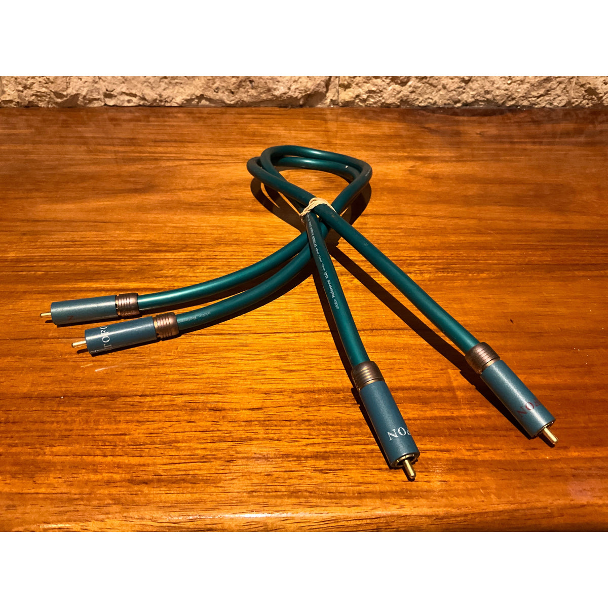 Ortofon Reference 8NX Optimum RCA cables 1 Metre, Pre Loved — The