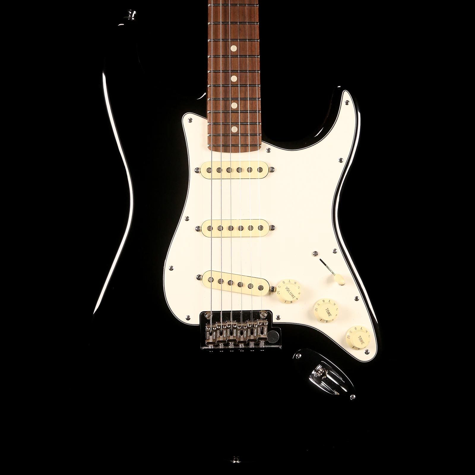 Fender American Standard Stratocaster Black 2015 | The Music Zoo
