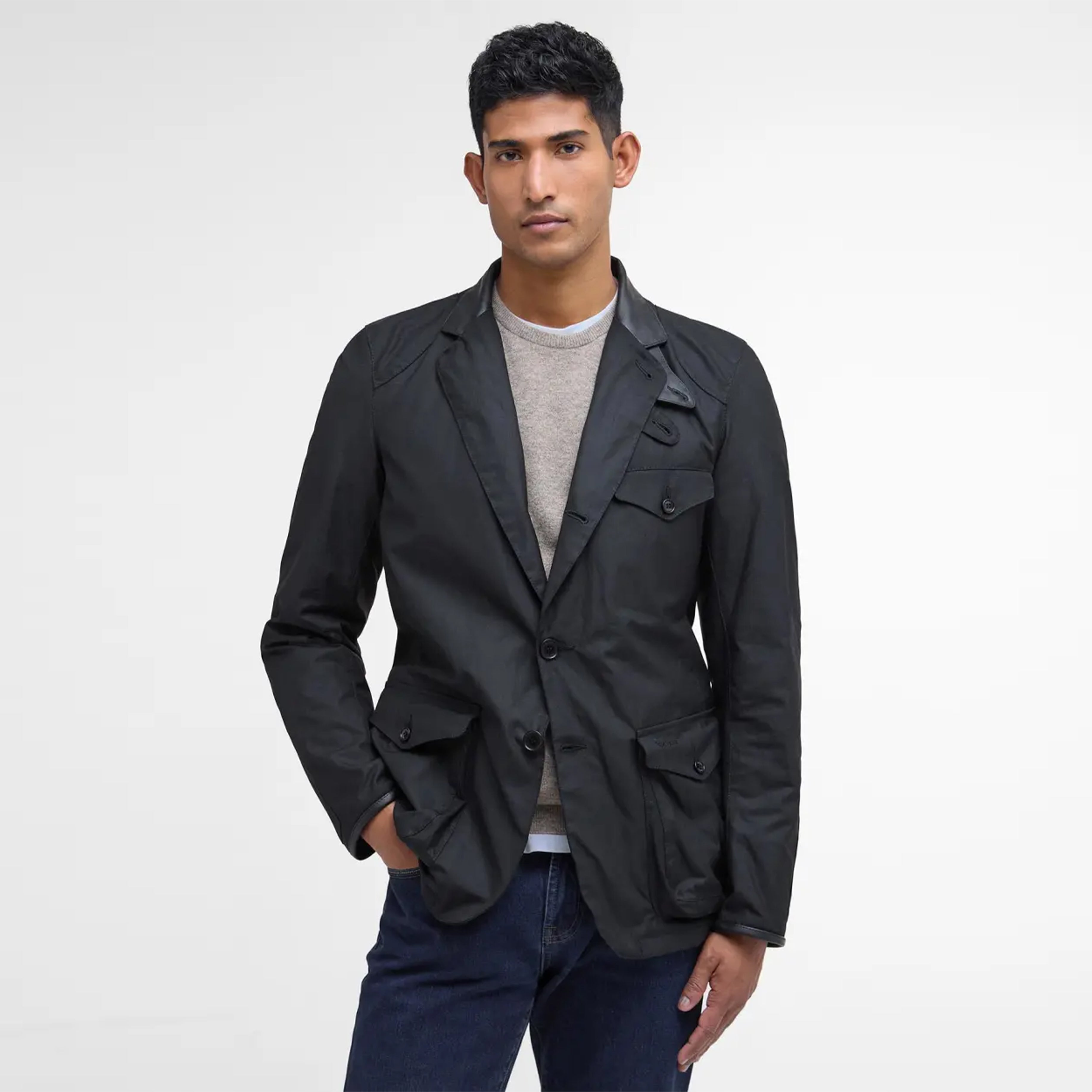Barbour Beacon Sports Wax Jacket Black | The Sporting Lodge