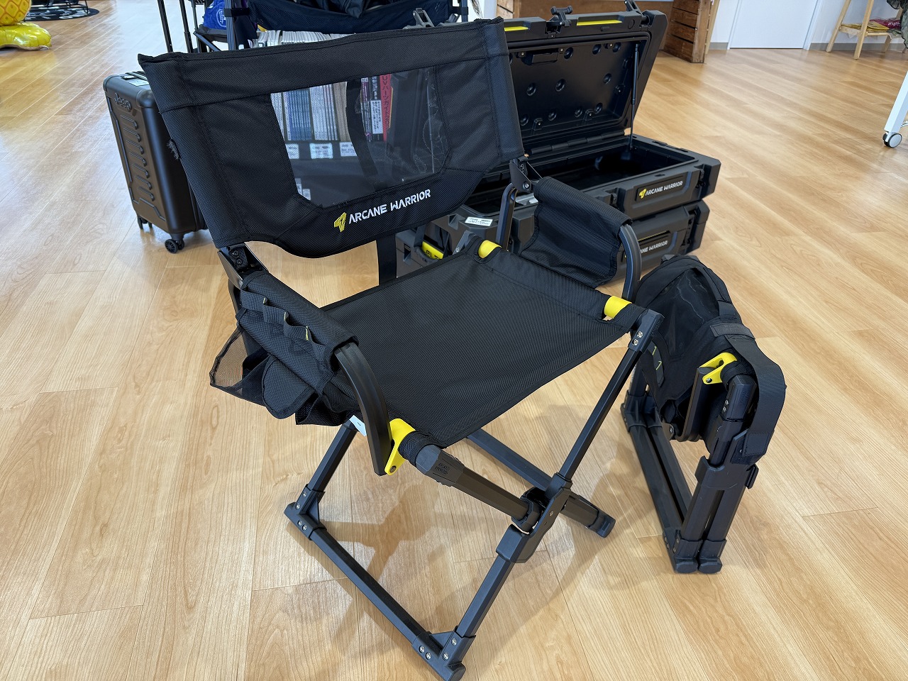 即納】Arcane Warrior LANDINGキャンプチェアー / タイガーオート