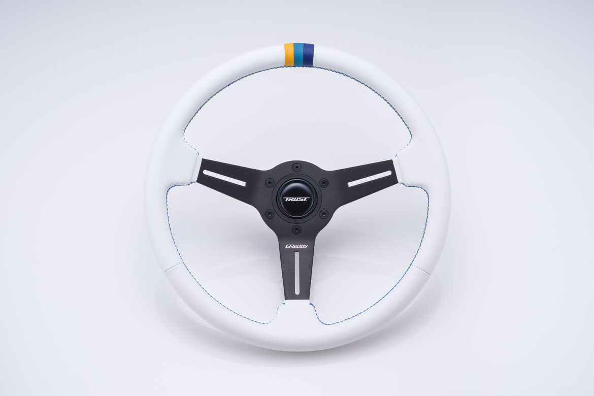 GReddy スポーツステアリング ブルーレザー/ ホワイトレザー | TRUST