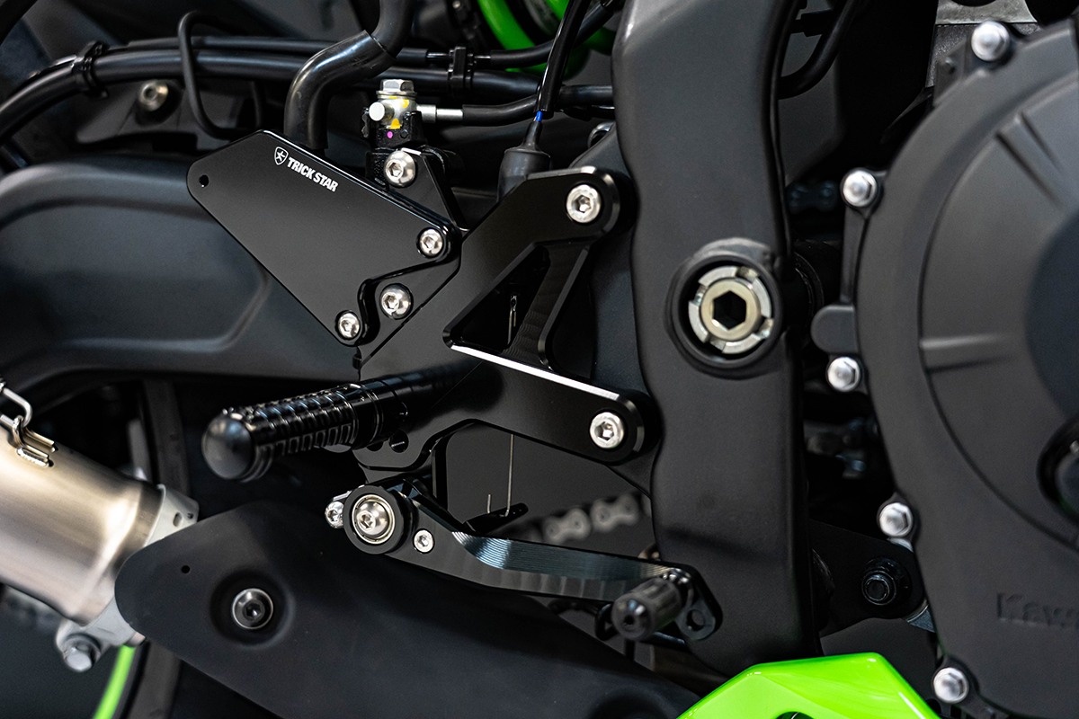 トリックスター / Ninja ZX-4RR/ZX-4R SE(24-26) バックステップ