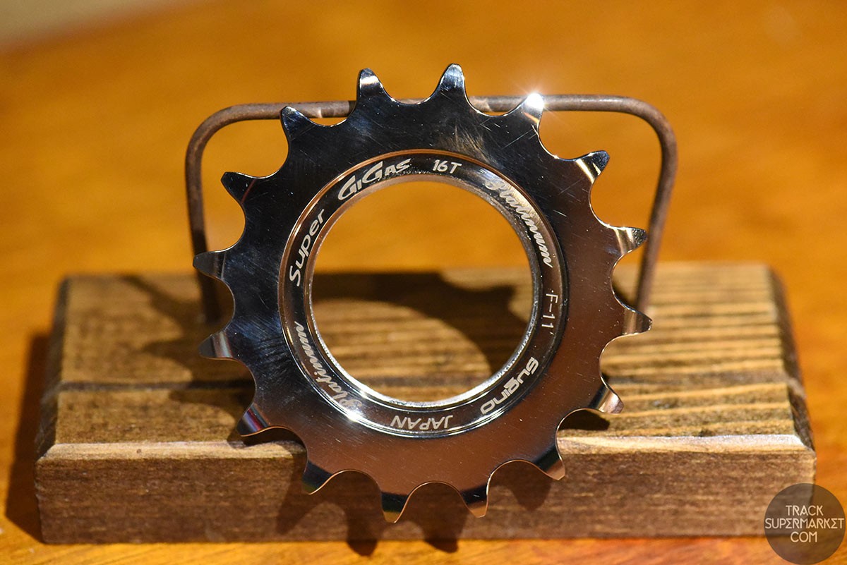 Sugino Super Gigas Cogs - Silver / Gold / Platinum (13T-17T