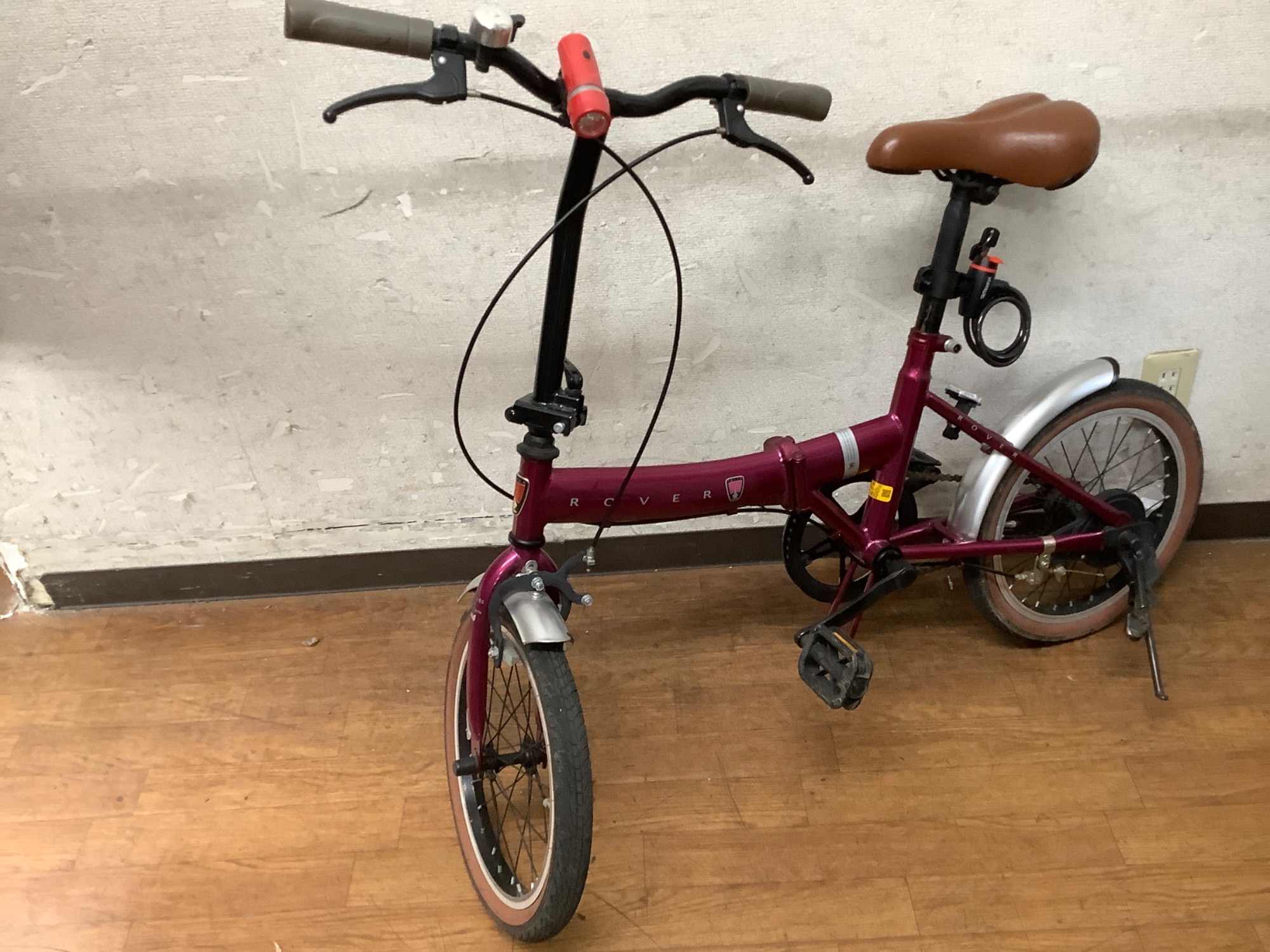 コンパクトでレジャーにも！】ROVER（ローバー）より折りたたみ自転車