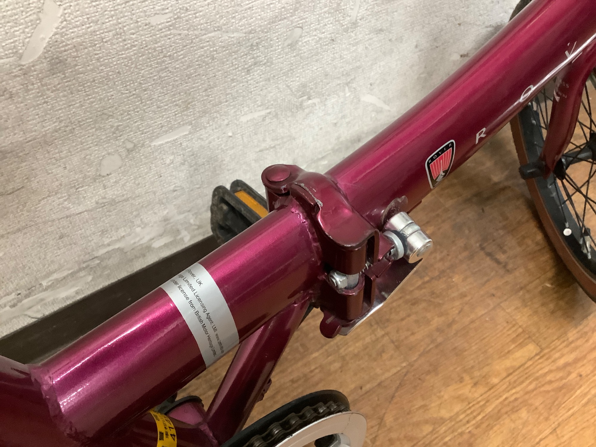 コンパクトでレジャーにも！】ROVER（ローバー）より折りたたみ自転車