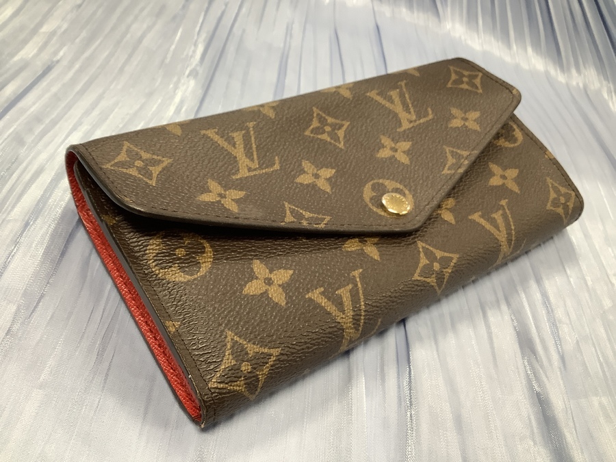 LOUIS VUITTON(ルイ・ヴィトン)より長財布『ポルトフォイユ・サラ