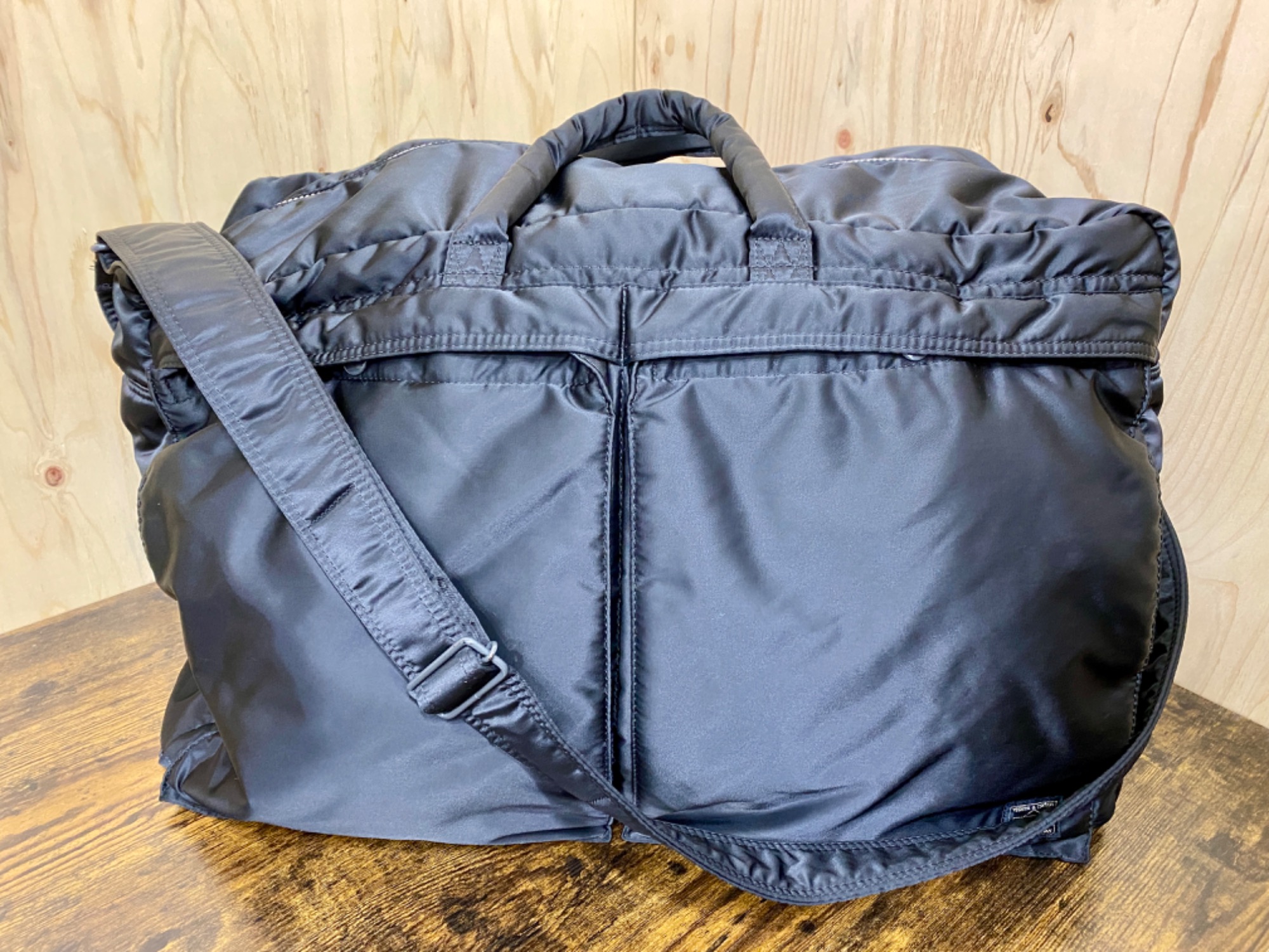 未使用級】PORTER ポーター タンカー 2層式 ショルダーバッグ 黒