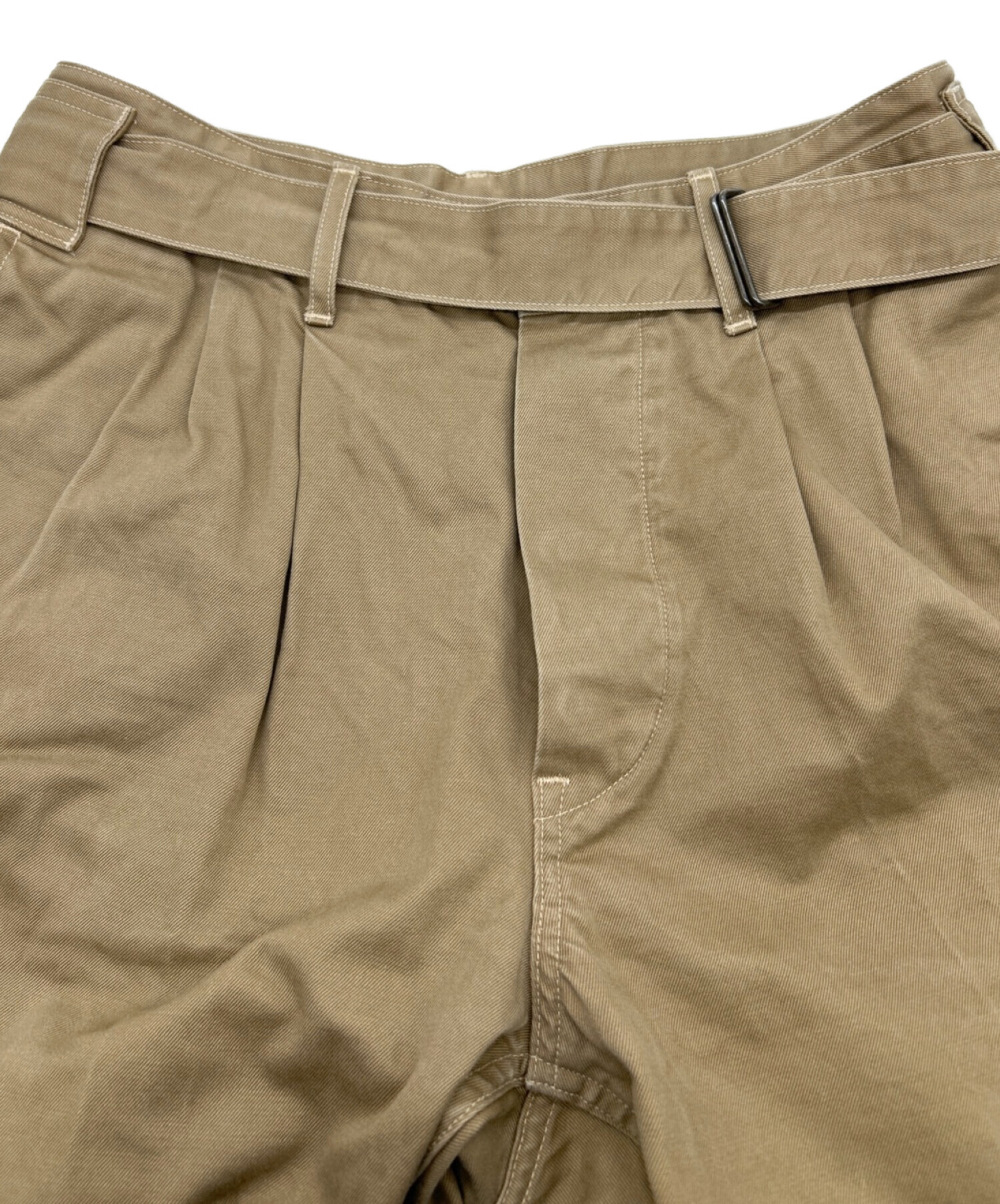 中古・古着通販】COMOLI (コモリ) ベルテッドチノパン ベージュ サイズ