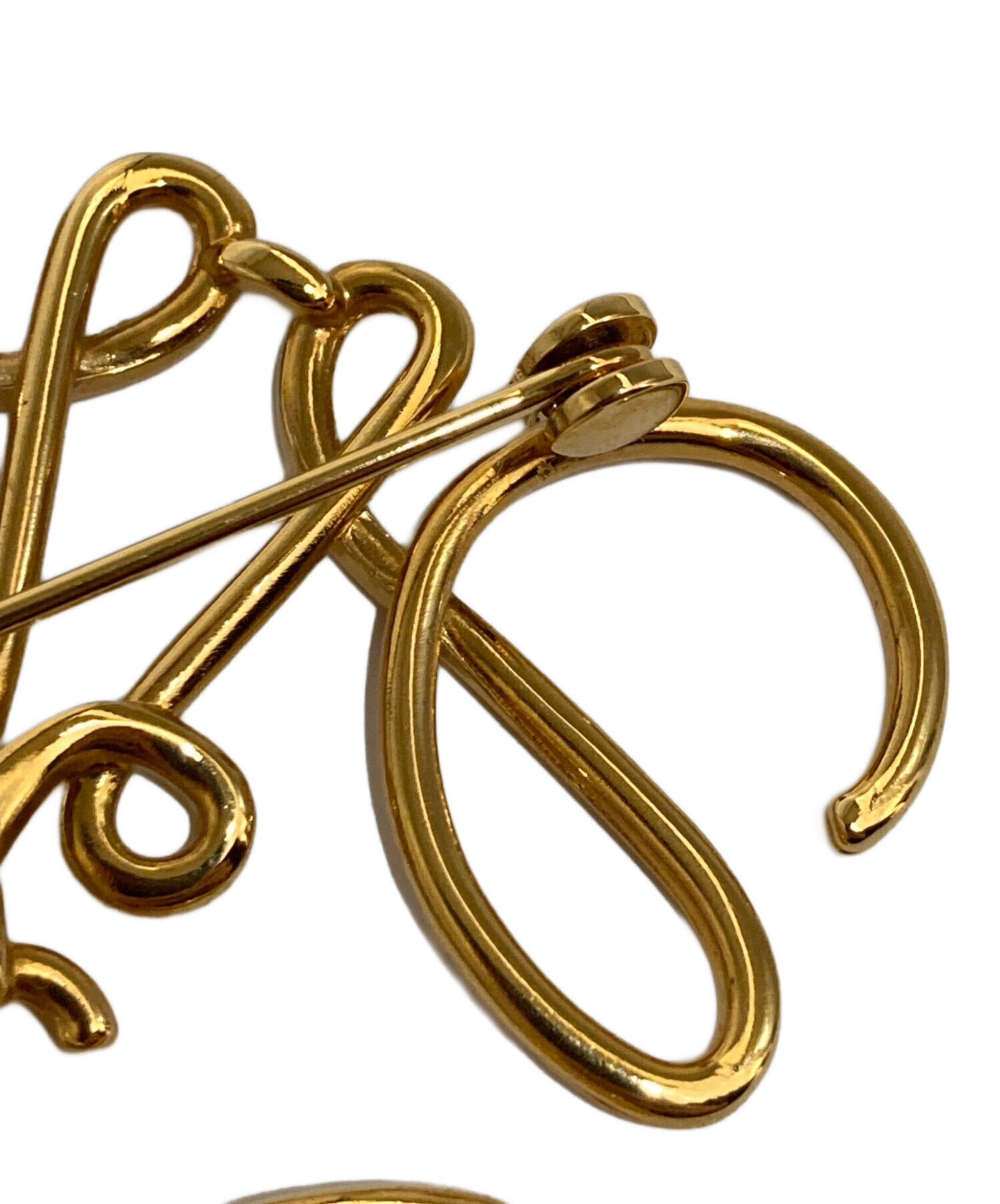 中古・古着通販】LOEWE (ロエベ) アナグラムブローチ ゴールド