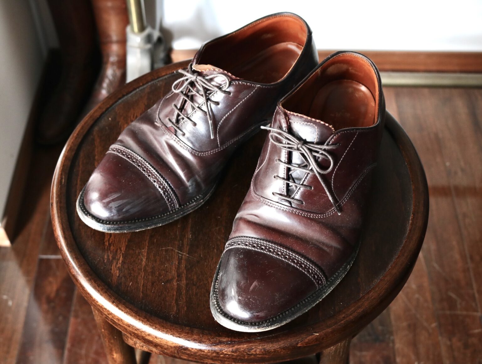 ALDEN 】オールデン “90582” パンチドキャップトゥ オールソール｜BLOG