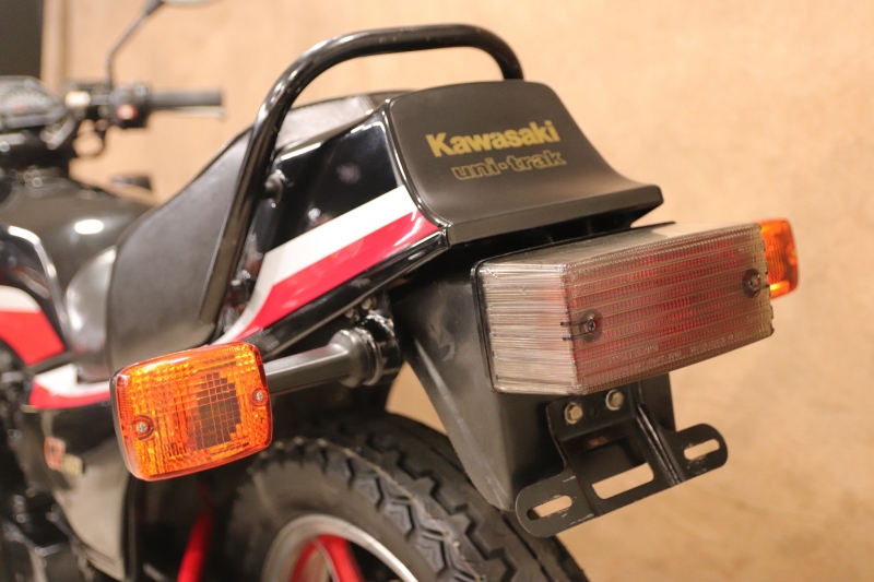 Z400GP 東京本社 黒/赤 ショート管｜SOLD OUT｜旧車・絶版バイクなら