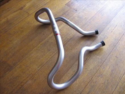 送料無料SCOTT NITTO HEAT TREATハンドル DH-1 400