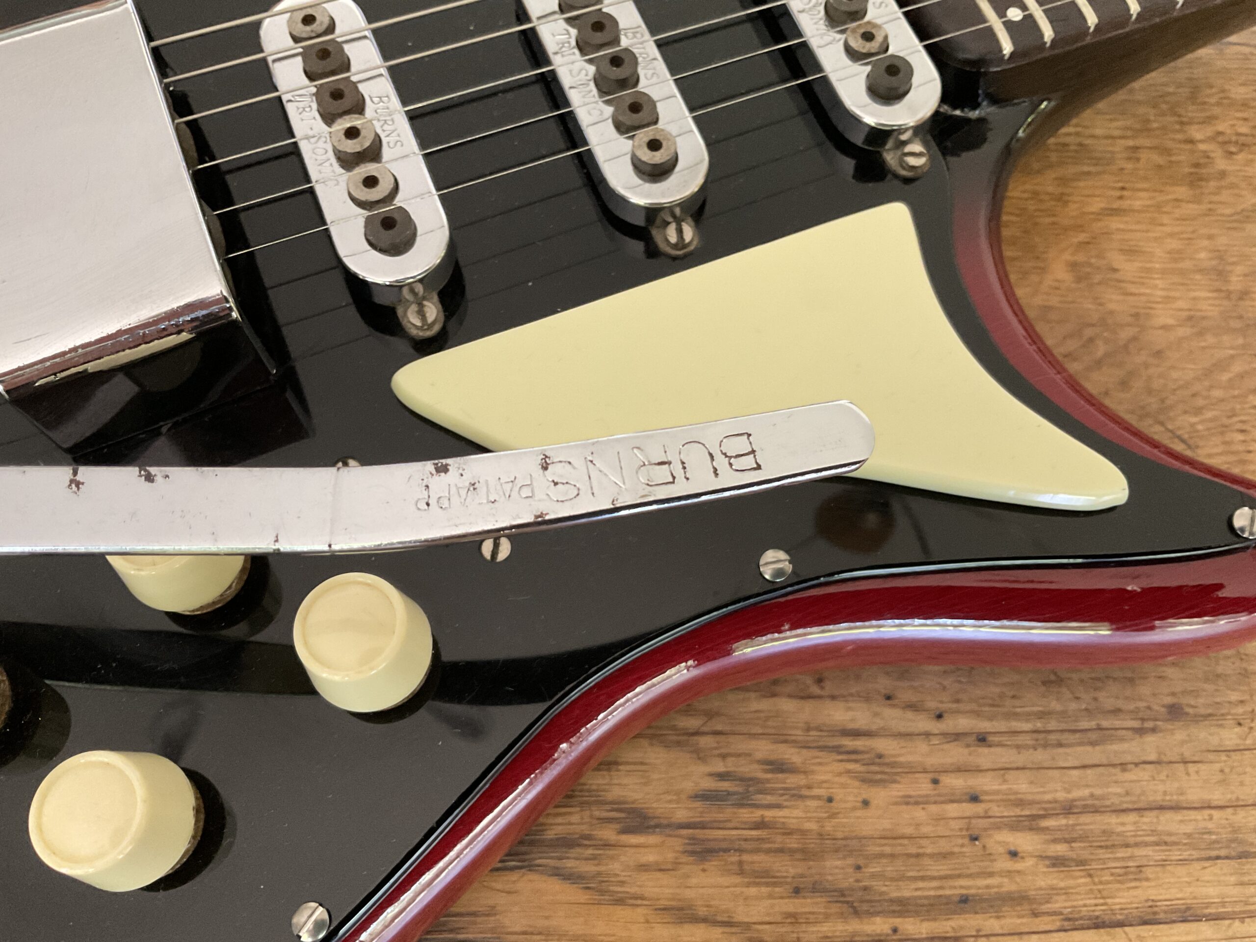 Circa 1960 Burns Vibra Artist SOLD - Vintage & Modern Guitars