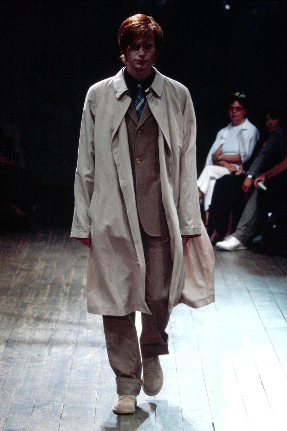 SPRING / SUMMER 2001 | Yohji Yamamoto (ヨウジヤマモト) Official Site