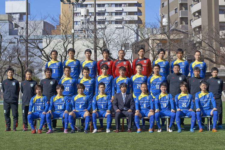 ヨネックスのフットボールウェア着用の柏レイソル、東京武蔵野シティ
